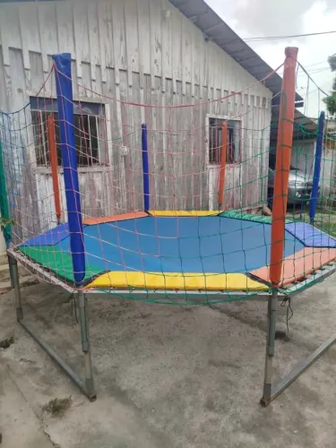 Cama Elástica Profissional para Festas ? (Diversão Garantida!)
