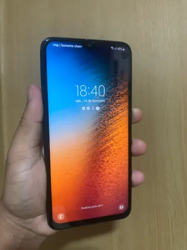 Samsung a10, em perfeita condições