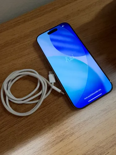 iPhone 16 Pro 128GB cor titânio deserto