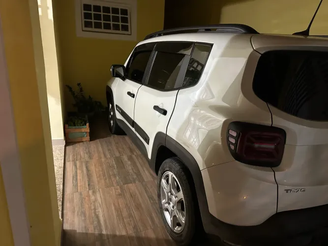 Jeep renegade 23/23, único dono, sem retoques