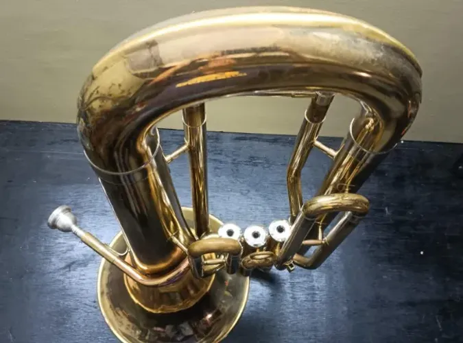 Euphonio Bombardino Eagle usado