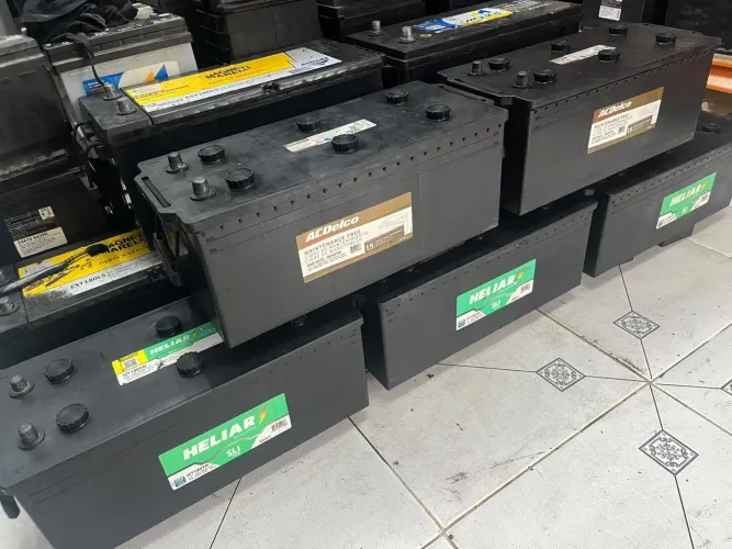 Baterias de 180 amperes semi novas de verdade!!!