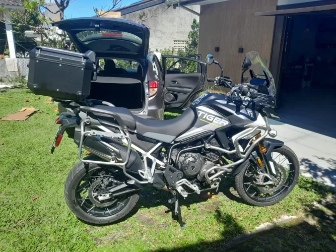 Vendo Moto TRIUMPH TIGER 900