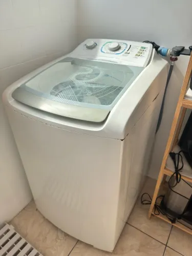 Máquina de lavar roupa Electrolux 10kg