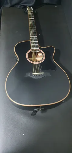 Violao j with-40