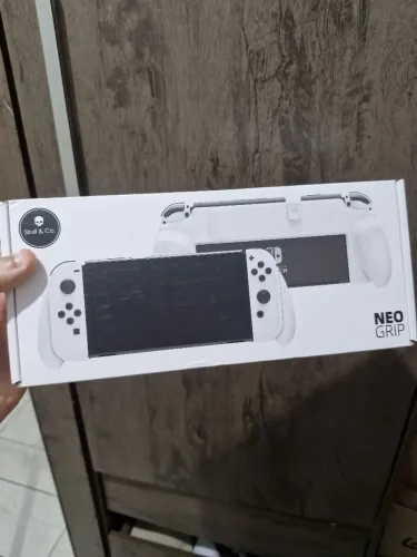 Nintendo Switch Handgrip NeoGrip Skull&Co - OLED/V2/V1