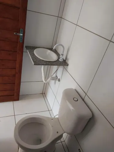 Aluga-se kitnet no centro de Parnamirim 