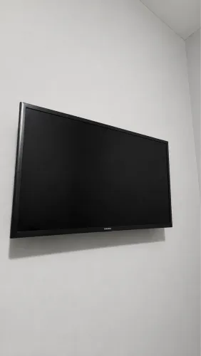 Vendo televisão samsung 40?
