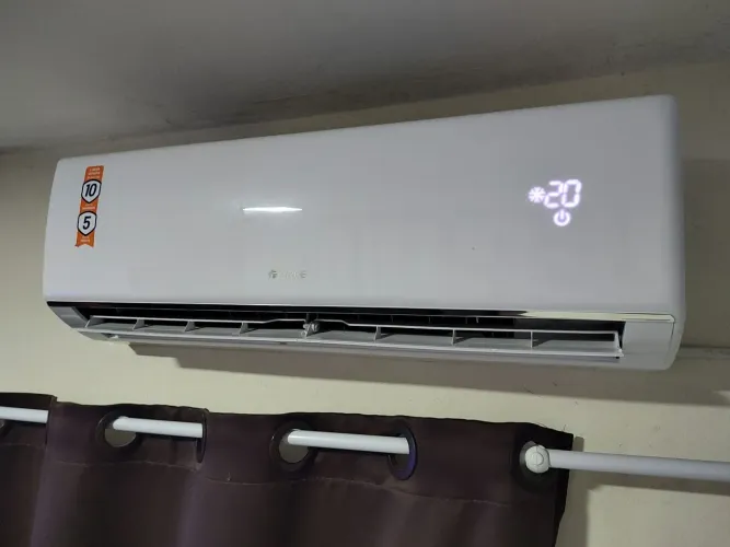 Ar condicionado quente e frio Gree 12 mil BTUs