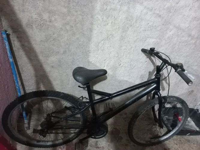 Bicicleta Caloi semi nova