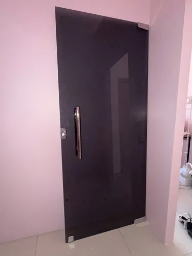 VENDO PORTA DE VIDRO TEMPERADO
