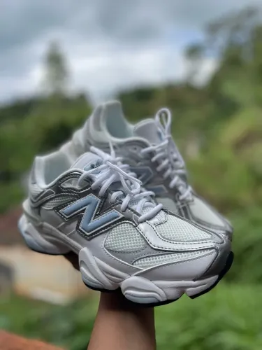 Tênis New balance 9060