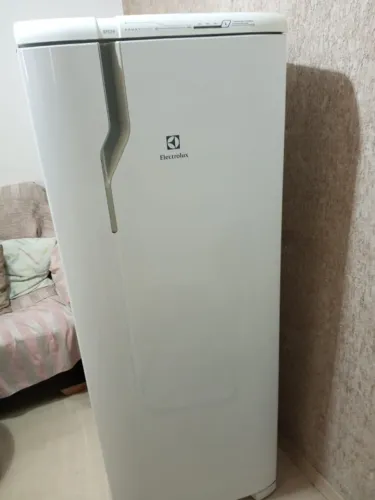 GELADEIRA ELECTROLUX FROST FREE RF39