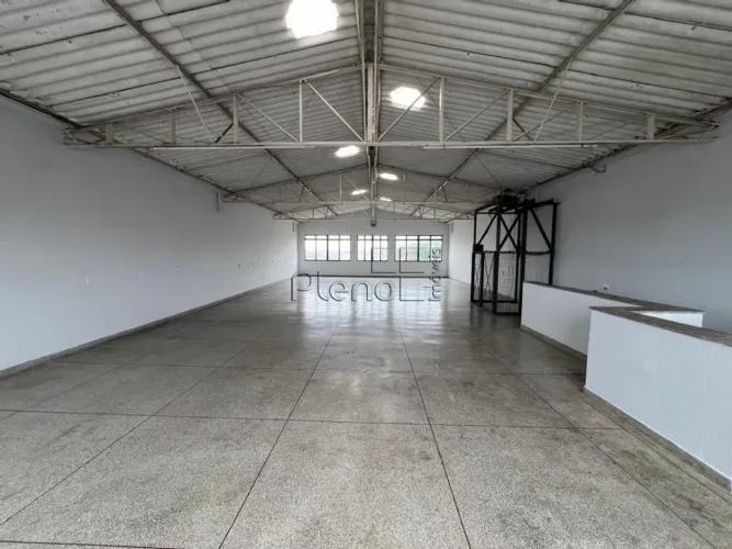 Barracão para alugar em Valinhos, Jardim Santo Antônio, com 412 m²