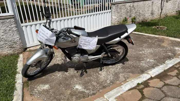 Vendo Moto Titan Honda 150