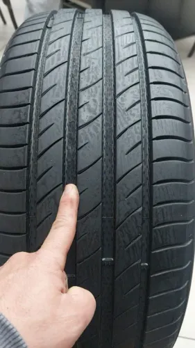 Pneu Delinte Ds2 225/45/19 - 1 unidade