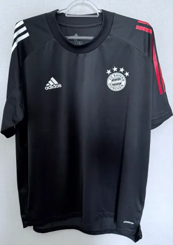 Camisa do Bayern de Munique, tamanho GG