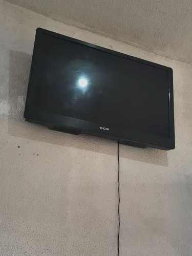 Vendo tv CCE 32 polegadas com defeito!