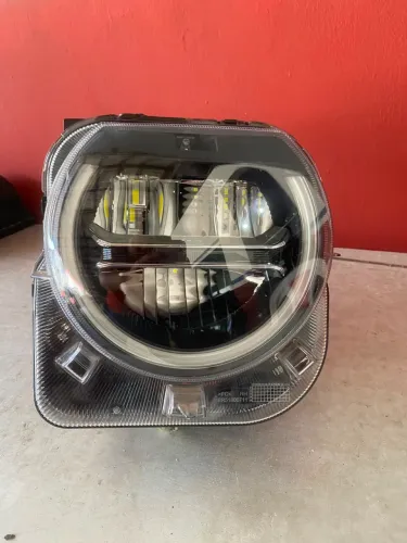Farol Jeep renegade 22/25