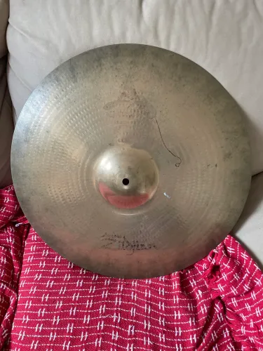 Prato Zildjian Ride A Custon 20