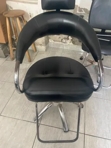 2 Cadeira hidráulica para salão e barbearia 