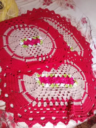 Tapetes vermelhos para banheiro