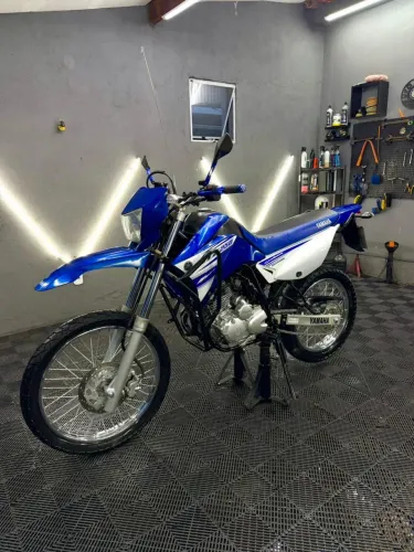 XTZ250 Lander 19 raridade Doc ok