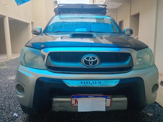 Toyota Hilux CD SRV D4-d 4X4 3.0 TDI Diesel AUT 2010