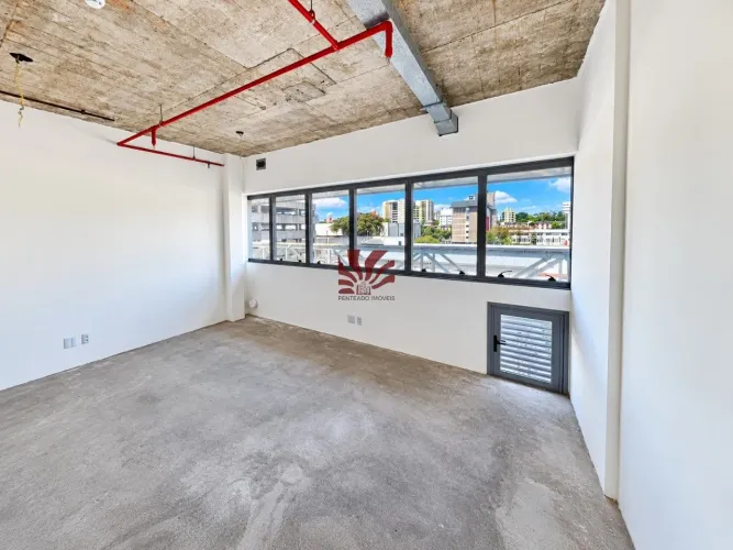 Sala Comercial de Alto Padrão com 31,60 m² para Locação - Centro de Canoas/RS