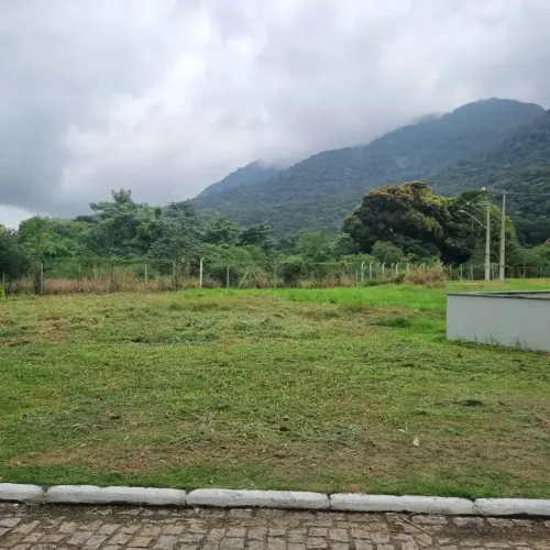 Imóvel para venda tem 360 metros quadrados em Ponta Negra (Ponta Negra) - Maricá - RJ