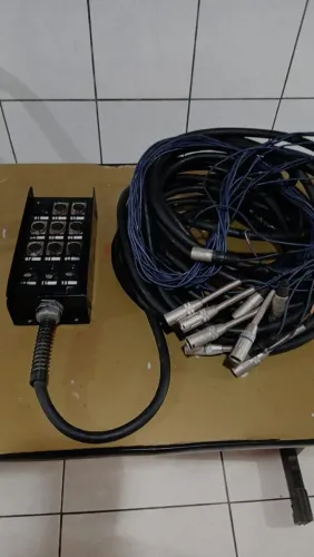 Medusa 12 vias e multe cabos