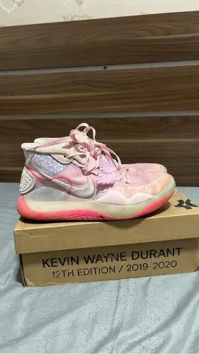 Nike Zoom KD12 "Aunt Pearl"