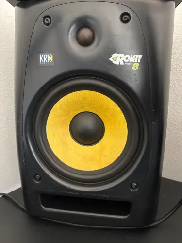 Par Monitor de Audio KRK 8 Rokit G2