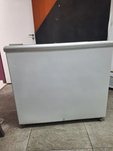 Freezer horizontal 229 litros