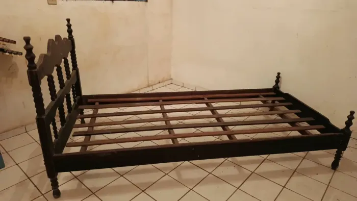 Cama solteiro