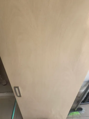 Porta pequena branca ideal para prateleiras 128,5x53cm mdf