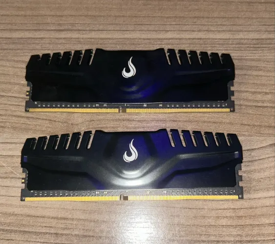Rise Mode Z Series (Black) - 2x 32GB