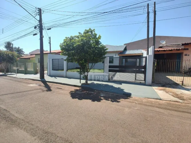 Casa com 3 dormitórios à venda, 127 m² por R$ 679.000,00 - Parque Industrial Castelo Branc
