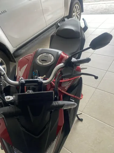 Cb Twister semi nova