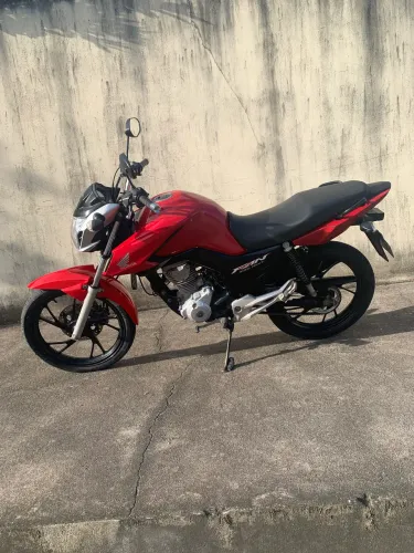 Fan 160, ano 2023 em perfeito estado