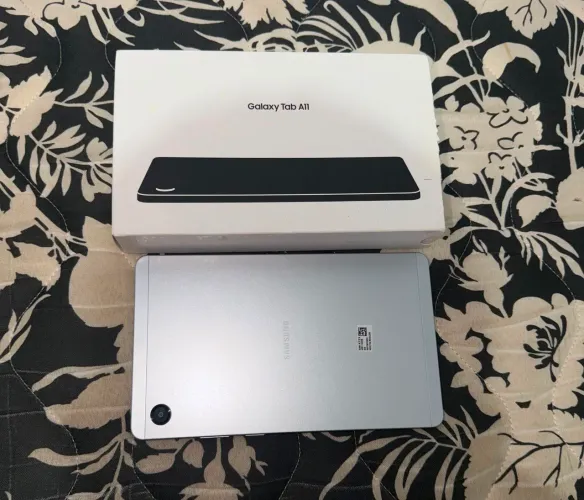 Tablet Samsung 64gb 4gb ram menos de um mês de uso