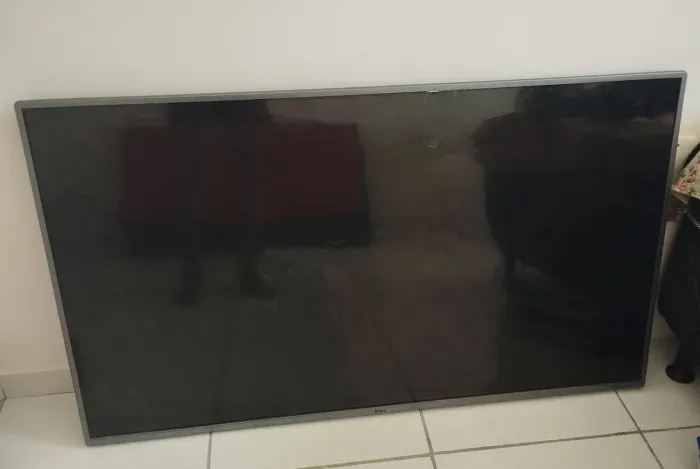 VENDO TV DE 55 PHILCO PRA RETIRA PEÇAS !!!