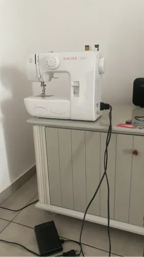 Máquina de costura