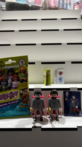 Drácula Scooby Doo Playmobil, possui duas faces