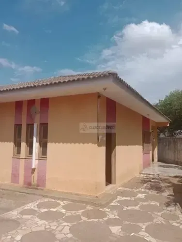 Casa com 4 dormitórios à venda, 200 m² por R$ 850.000,00 - Jardim Califórnia - Cuiabá/MT
