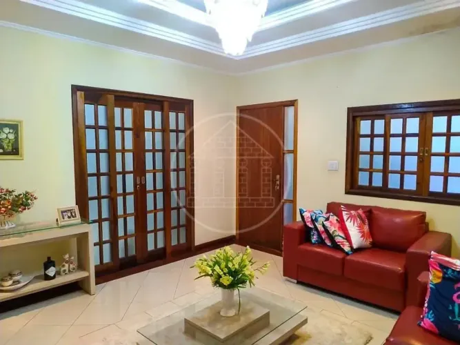 Sobrado à venda, 222 m² por R$ 495.000,00 - Bauru - São Paulo/SP