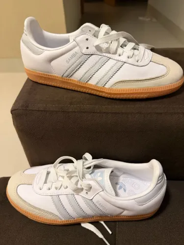 Tênis adidas samba
