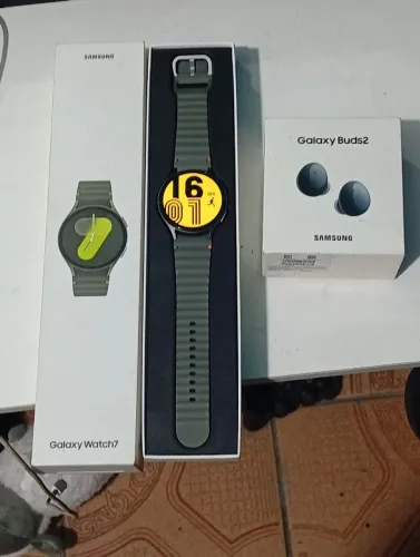 Smartwatch Samsung Galaxy watch 7 origina e fone Galaxy buds 2 l