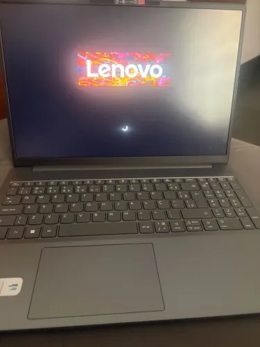 NOTEBOOK IDEAPAD SLIM 3 NOVO/GARANTIA NÃO TROCO SOMENTE VENDA
