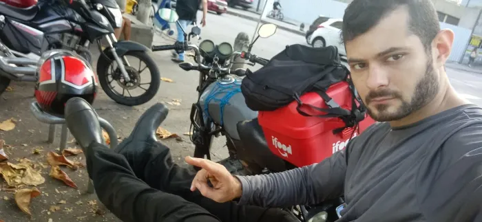 Troco em carro ou vendo Vareta 2002